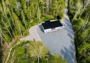 Secluded Bungalow Near Acadia and Bar Harbor -Private- Pet Friendly - Image 3