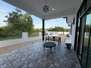 House 618 Homestay - Image 3