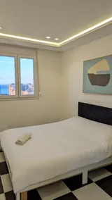 F3 Sea View • Akid Lotfi • Central & Comfortable - Image 2