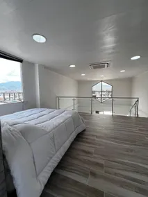 Penthouse apartment with spectacular views - Image 3