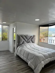 Penthouse apartment with spectacular views - Image 2