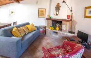 1 Bedroom Beautiful Apartment In Sorano - Image 3