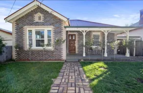 Carisbrook Cottage - Image 2