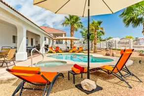 The Golden Oasis: Pool&Game Room 4BDRM 3BATH 12BED - Image 5