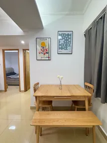 KLC4 – Spacious 2-Bedroom, 2-Bathroom Apartment in Tsim Sha Tsui, Ideal for Families with Children - Image 3