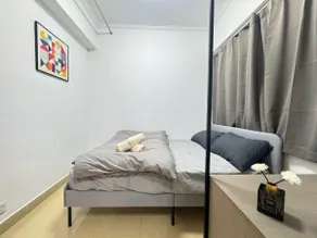 KLC4 – Spacious 2-Bedroom, 2-Bathroom Apartment in Tsim Sha Tsui, Ideal for Families with Children - Image 5