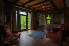 Stone Bungalow with Jacuzzi - Image 4
