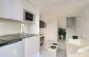 Cosy et Design duplex Brotteaux - Masséna - Image 4