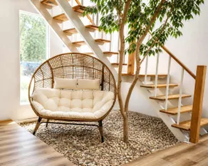 Spacious Home, Friendly Animals, Live Tree Atrium - Image 2