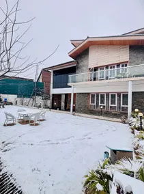 The Woodstone Villa By Nivaas• Entire 5bhk Villa • - Image 2