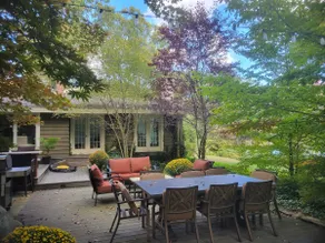 Water View Mid Century Home in Essex CT, 4 Kayaks - Image 3