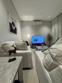Elegant two-room apartment, hall 27 - Image 3