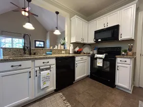 1 Level House | 3BR | Close to Auburn & RTJG - Image 5