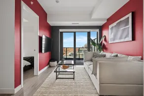 Executive Condo • River Views • Downtown - Image 2