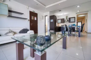 Luxury penthouse 170 meters from the sea in Balluta Bay - Image 2