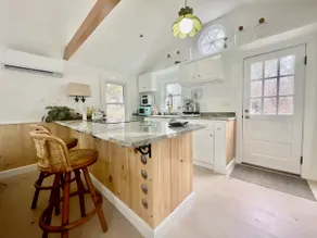 Nehemiahs Nest: Healing Cape Cod Pond View Cottage - Image 5