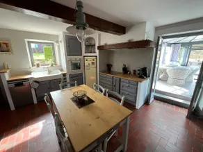 Quiet house. Linens provided. - Image 3