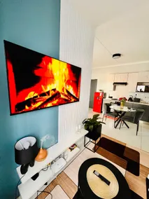Classy 1 bed in Midrand at 93 on New Estate - Image 2