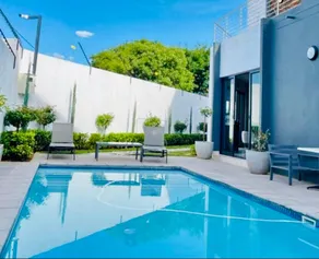 Classy 1 bed in Midrand at 93 on New Estate - Image 5