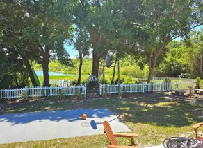 Orlando Lux Lakehouse- Pool-BB Court-Games-FP-BBQ - Image 3