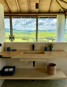 Mountain cabin with jacuzzi! - Image 3