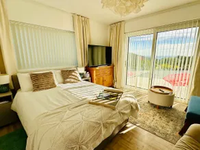 Fintra Bay Hideaway - Image 3