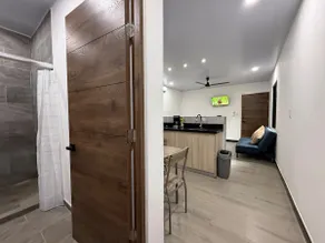 Punta Leona, beach 5mn,gated parking, AC, TV, WiFi - Image 3