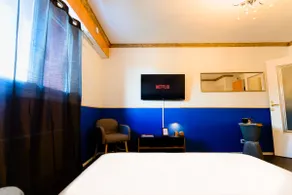 Le Royal • Prestige Apartment + Private Parking - Image 2