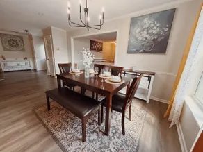 Spacious 4BR Retreat + Modern Comfort + Outdoor - Image 2