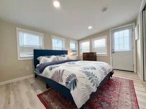 The Lake House - Image 5