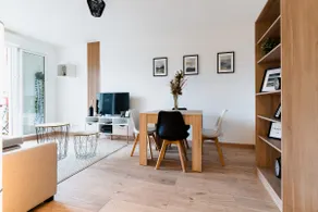 The Contemporary – Fully Equipped + Private Parking - Image 4