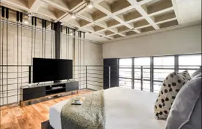 Beautiful Loft / Roof Top - Image 4