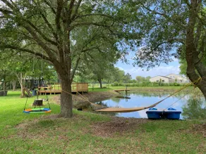 Cozy cabin-center of Pearland E - Image 5