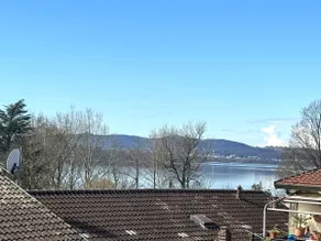 The Lake Porch - Apartment with a View - Image 3
