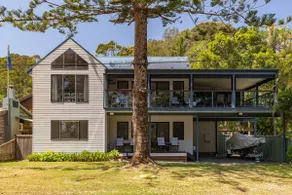 Le Norfolk - Pacific Palms Holidays - Image 4
