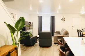 Modern, New Townhouse - Image 2