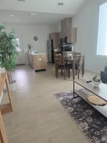 Apartment in the Rio Grande Valley. No pets. - Image 2