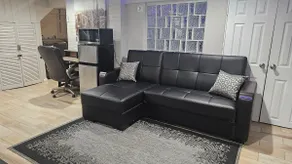 Lofty Cozy Suite - Image 3