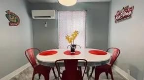 Retro Retreat at Honor Heights - Image 4