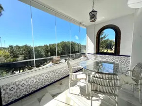Elegant Coastal Escape - Image 3