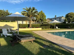 3BR, 2BA Unit & Parking. Common Pool/BBQ GoldCoast - Image 2