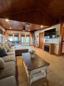 Island Hideaway - Image 3