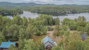 Lake Access Cabin with Sauna, Hot Tub & BBQ - Image 2