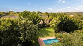Villa with Pool in Vila Real Luxury Condominium - Image 2
