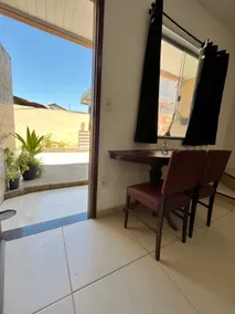 Duplex em Itaúna 4min da Praia que ocorre o WSL, 1min da pista de skate do LS, pracinha com parque infantil, quadra de futebol, tudo isso a 1 min da duplex, perto do comércio, wi-fi super rápido, monitoramento 24hrs - Image 4