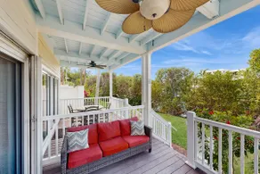 2BR Townhome with ocean views & open porch - Image 3