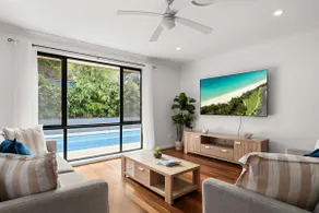 Topsy Turvey by Experience Jervis Bay - Image 2