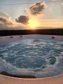 The Luxury 4/3 Sunset View Terrace & Hot Tub Home - Image 2