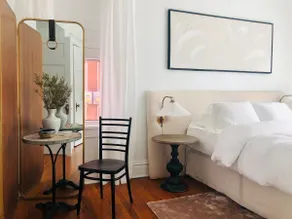 The Pied à terre & Garden - Image 3