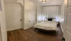 HSC | MUN | Mall | Downtown | Airport | 2BR 1 Bath - Image 3